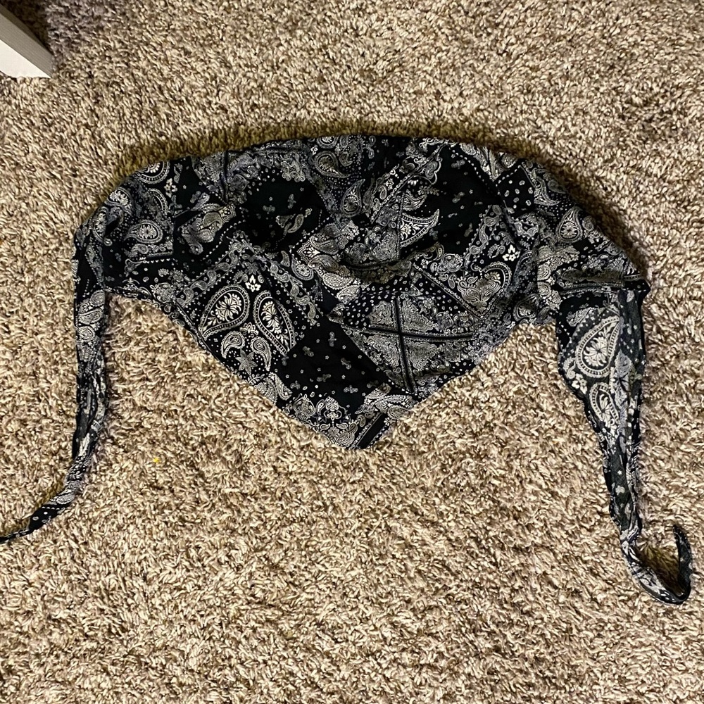 Bandanna top